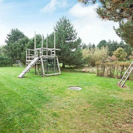 Three-bedroom In Rodby 38