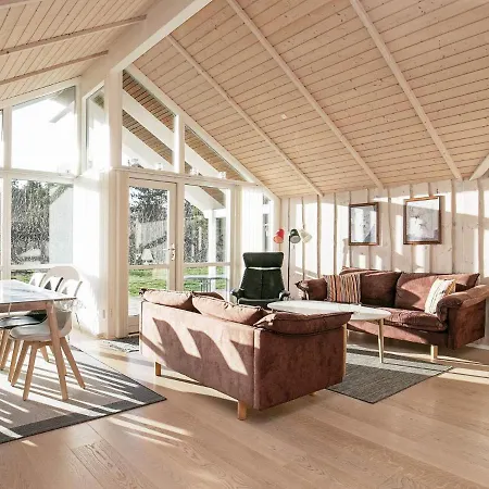 Holiday home Three-bedroom In Rodby 38 *